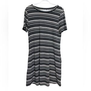 Kenneth Cole black-and-white striped dress w pockets, summer weight w stretch